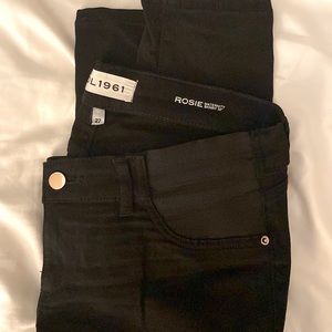 DL 1961 X ROSIE POPE MATERNITY BLACK SKINNY JEANS